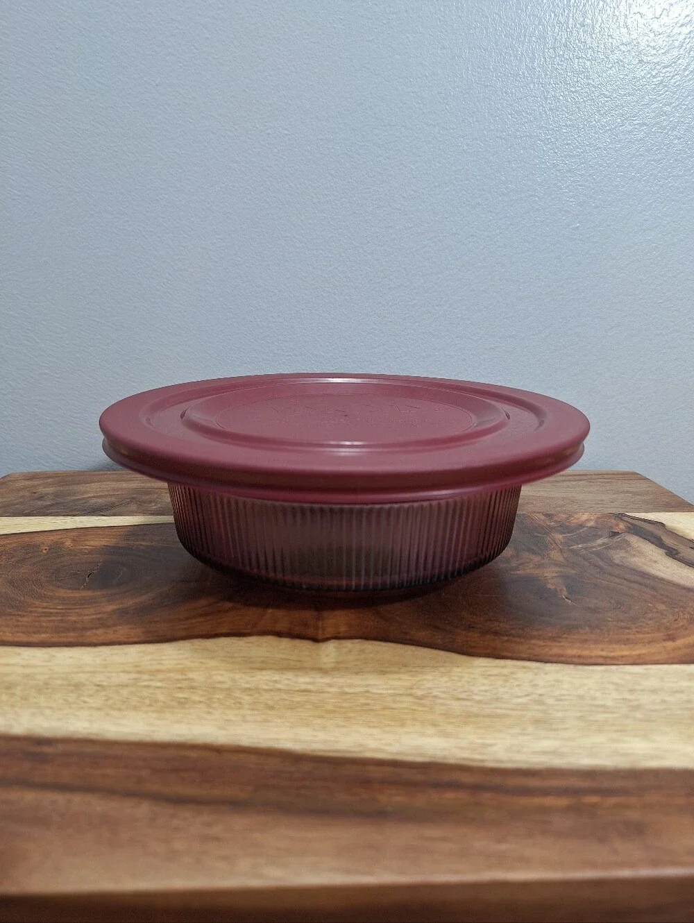 Vtg Vision Ware Cranberry 24oz Casserole Dish V-30-B With Plastic Corning Lid